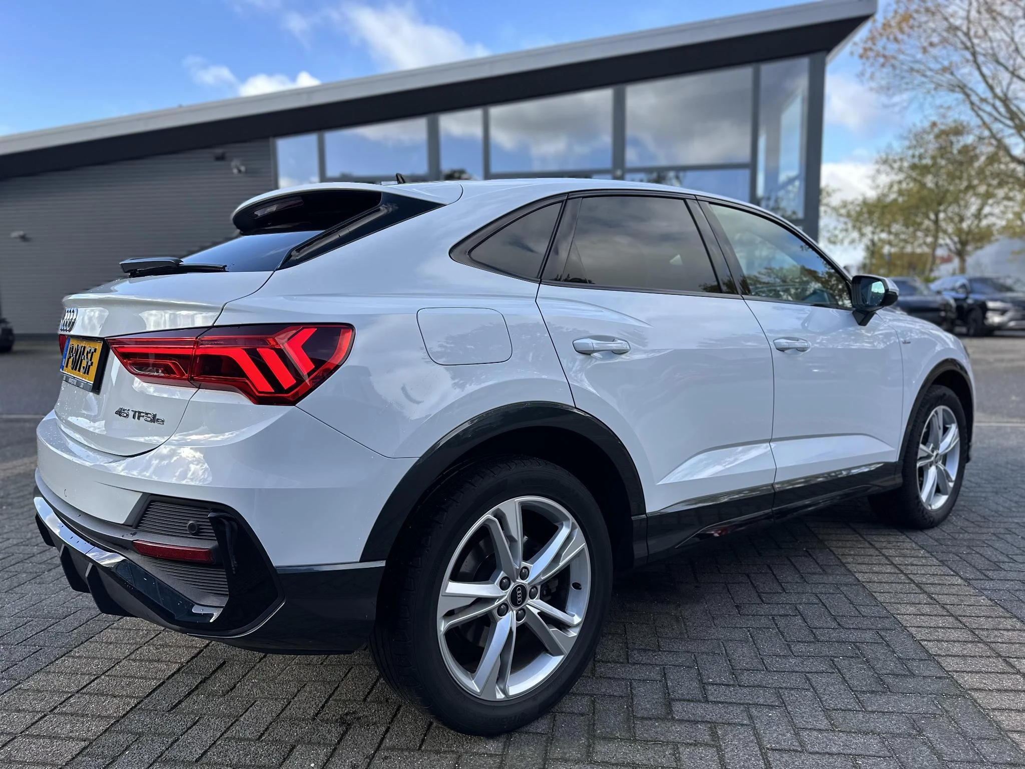 Hoofdafbeelding Audi Q3