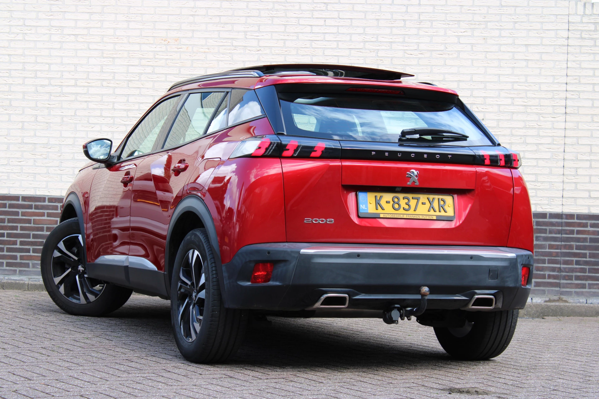 Hoofdafbeelding Peugeot 2008