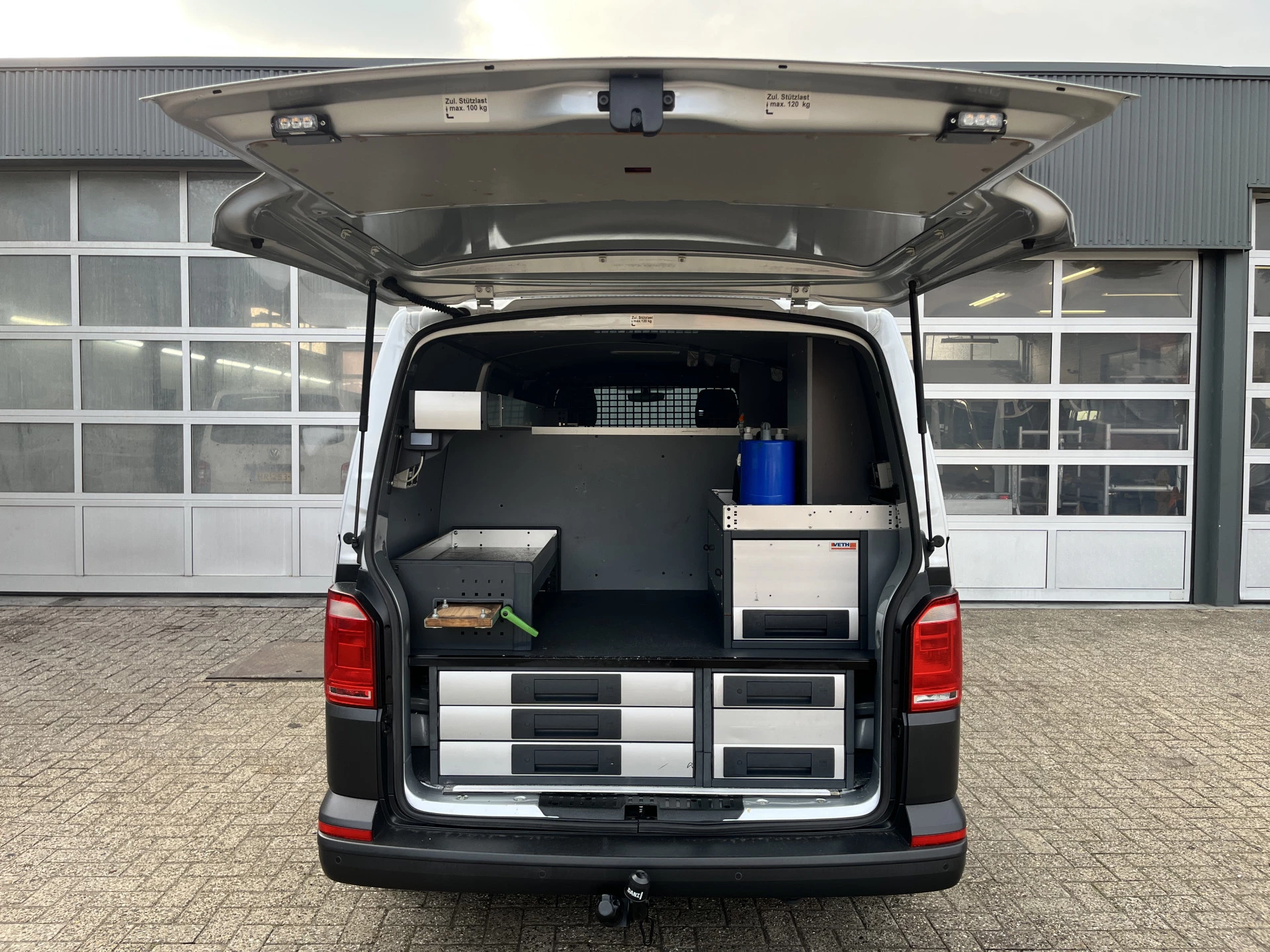 Hoofdafbeelding Volkswagen Transporter
