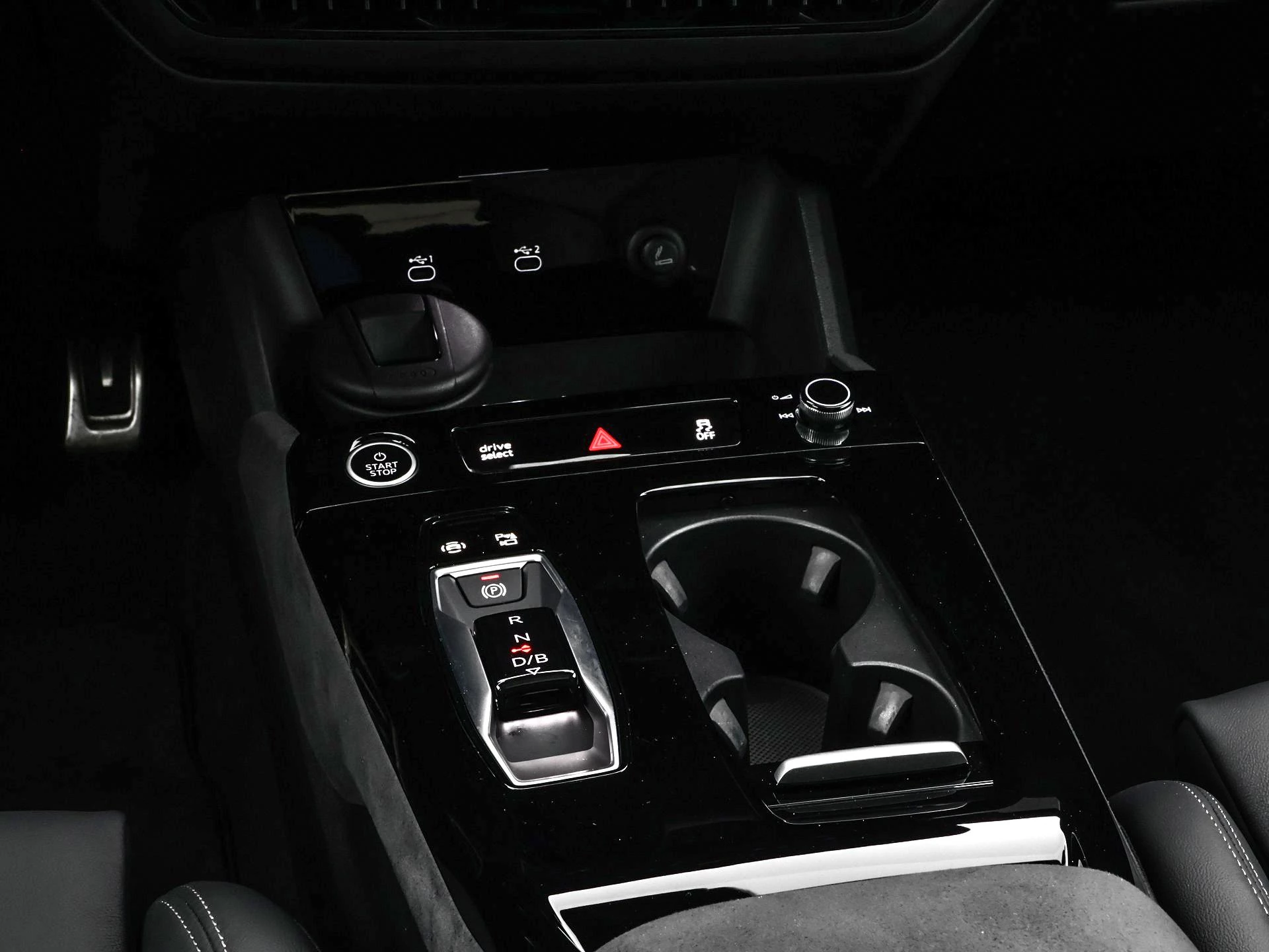 Hoofdafbeelding Audi Q6 e-tron
