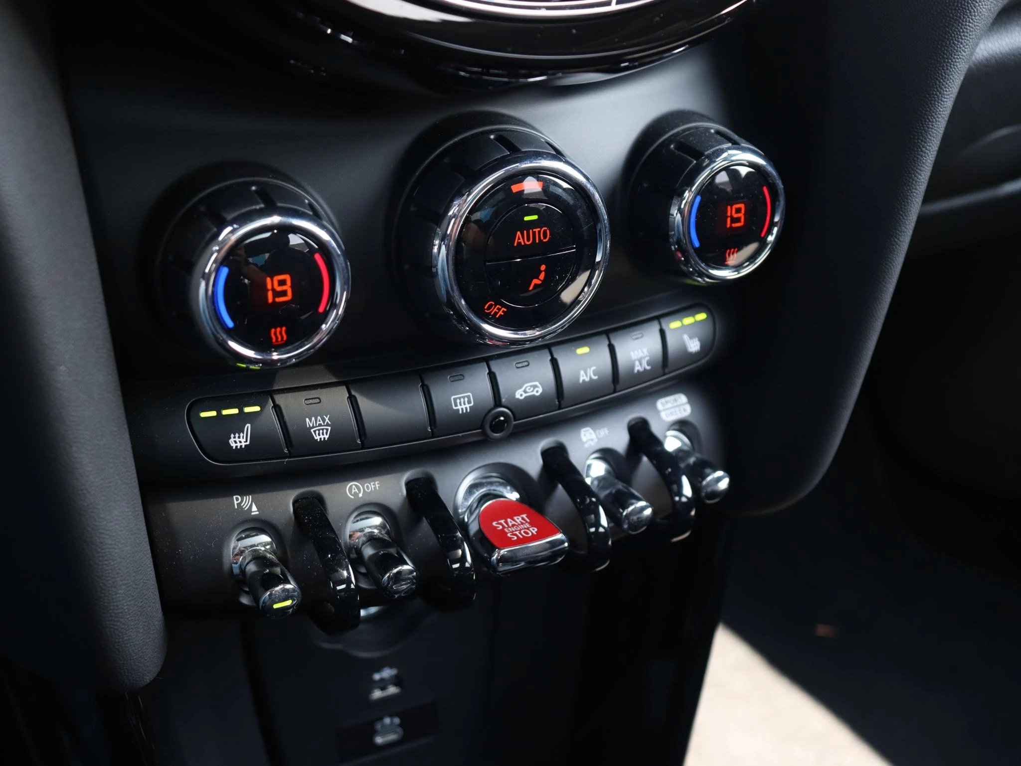 Hoofdafbeelding MINI 5-deurs