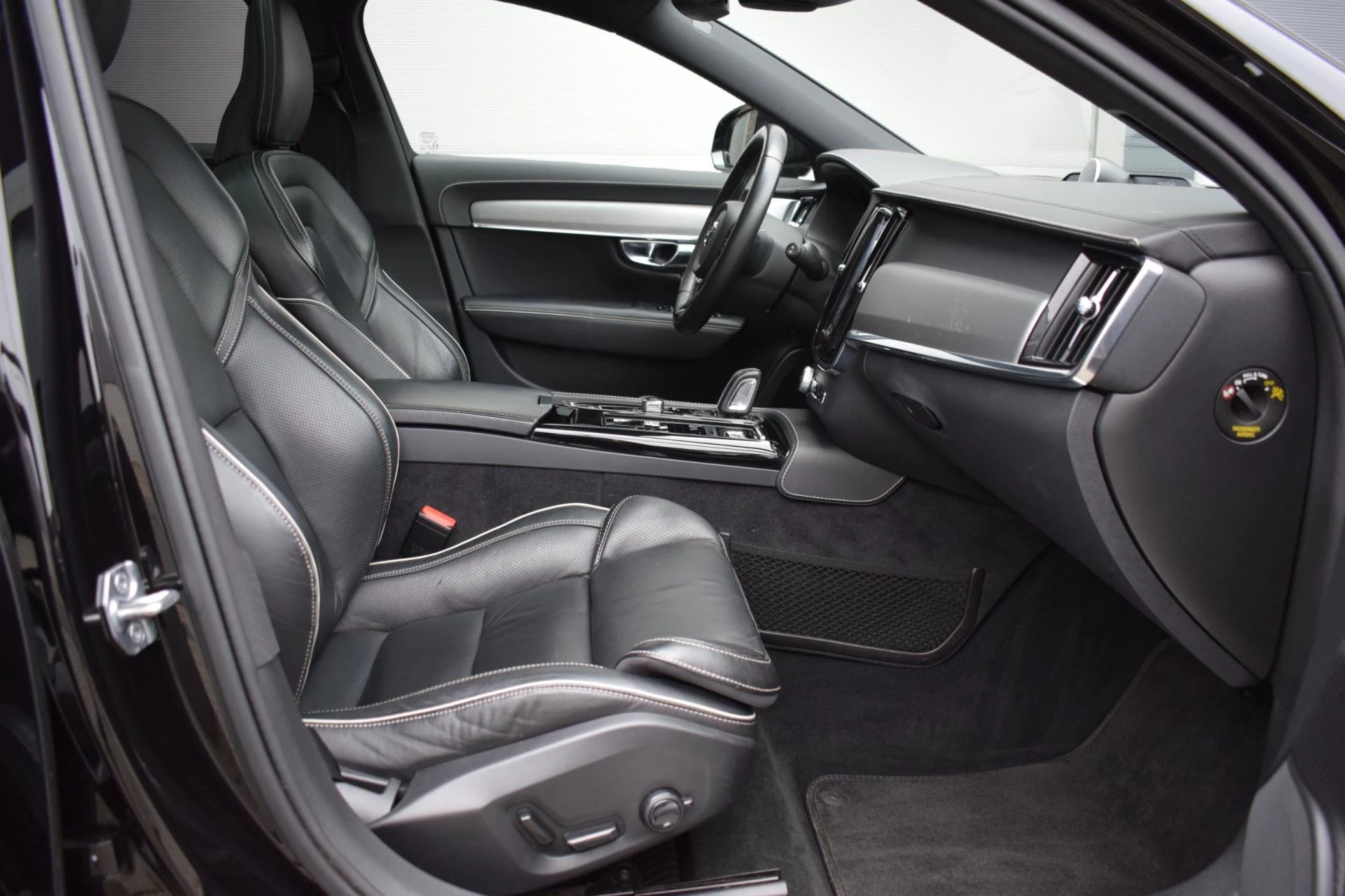 Hoofdafbeelding Volvo V90