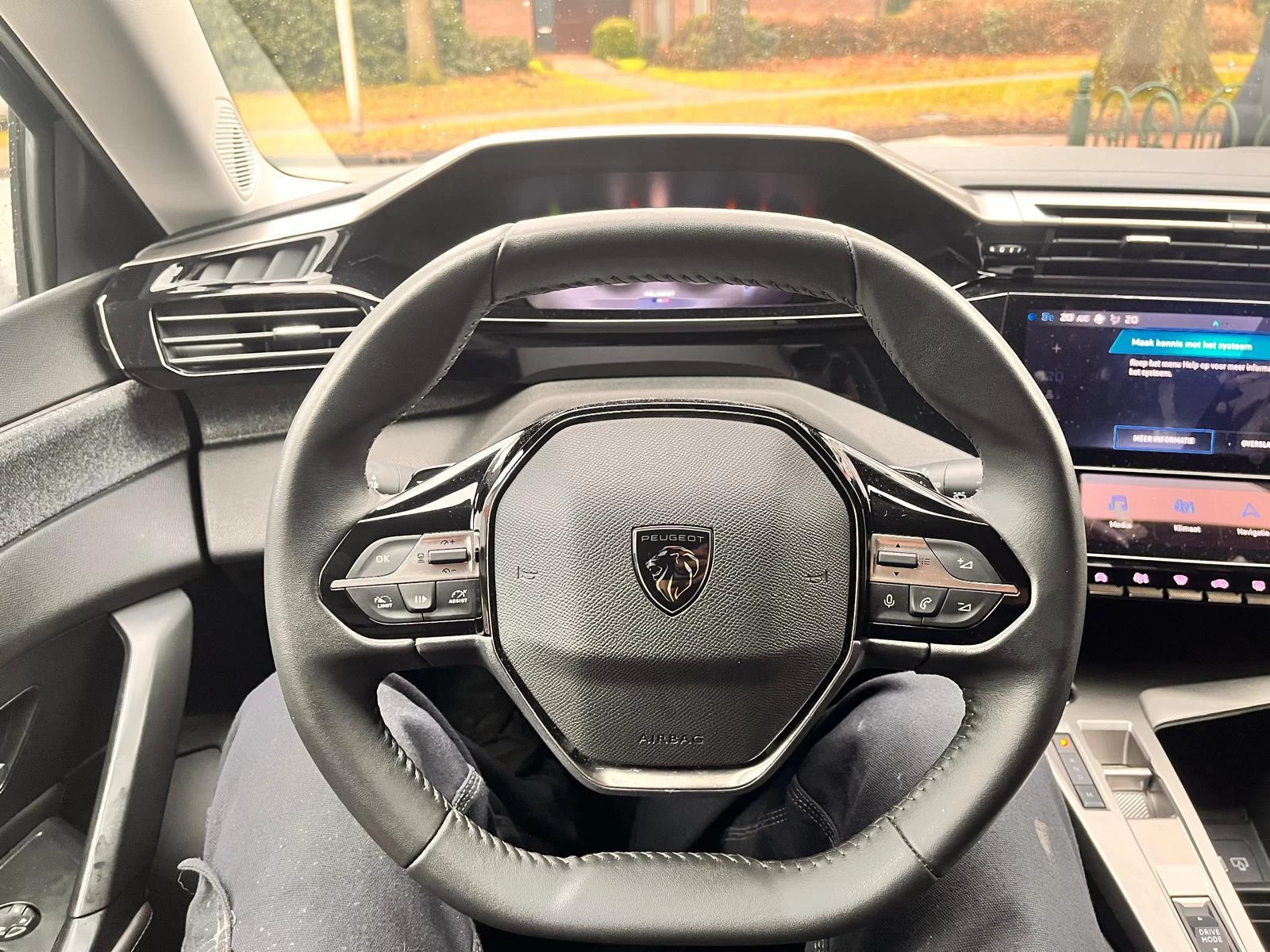 Hoofdafbeelding Peugeot 408