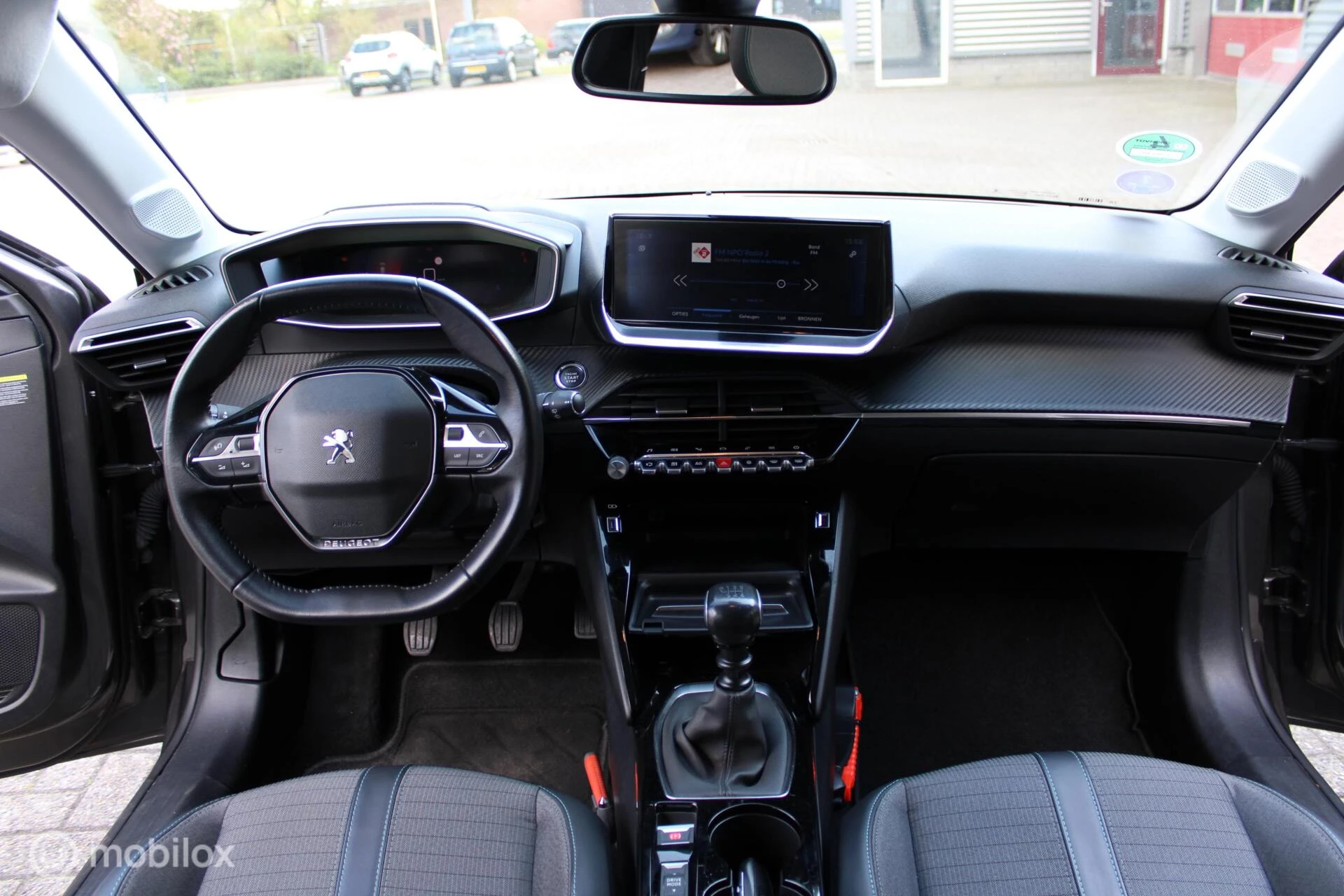 Hoofdafbeelding Peugeot 208