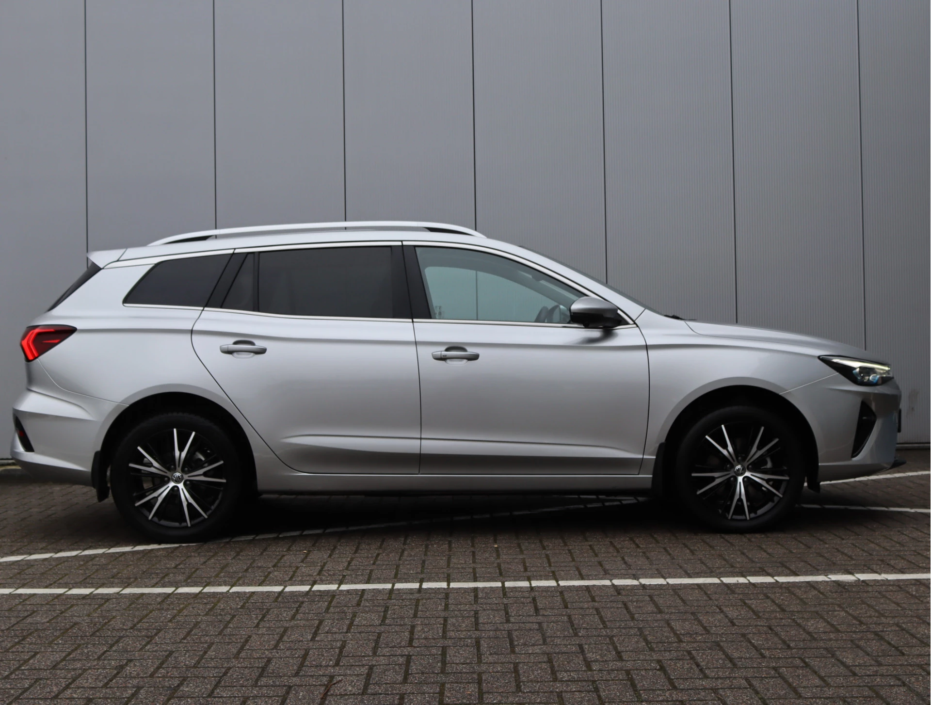 Hoofdafbeelding MG MG5