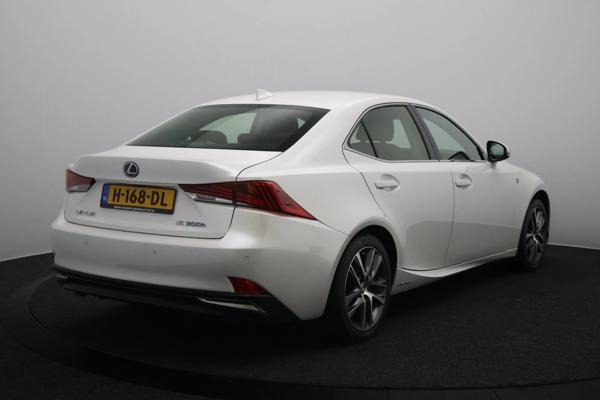 Hoofdafbeelding Lexus IS