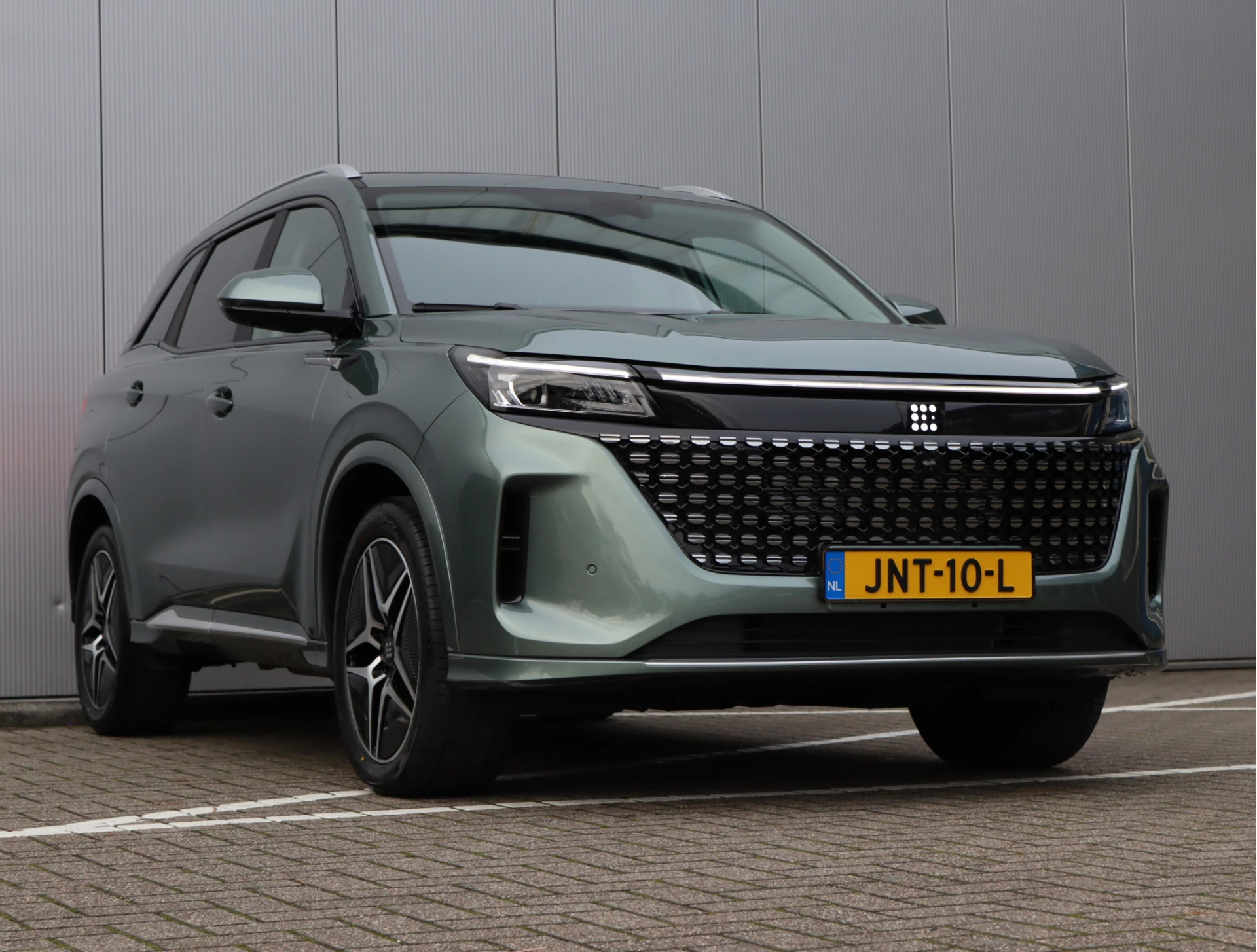 Hoofdafbeelding DFSK E5 PHEV