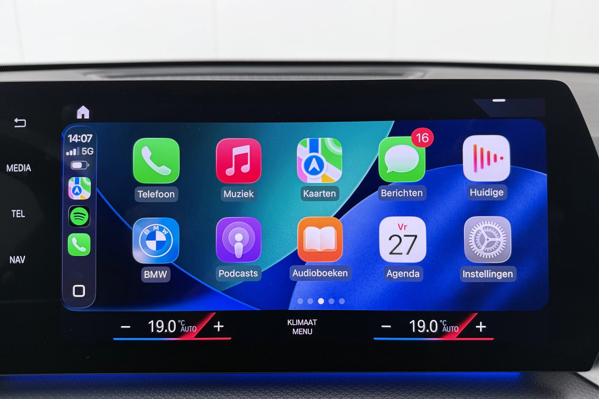 Hoofdafbeelding BMW iX1