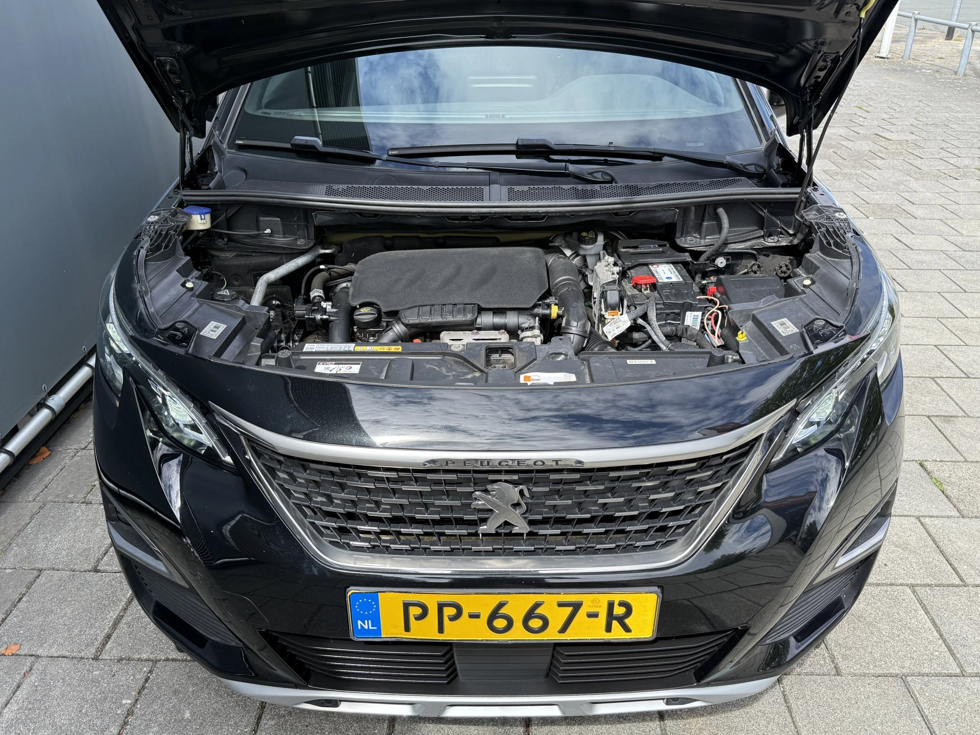 Hoofdafbeelding Peugeot 5008