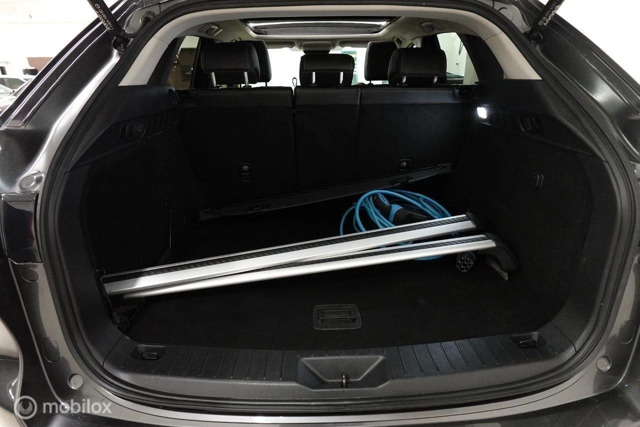 Hoofdafbeelding Mazda CX-60