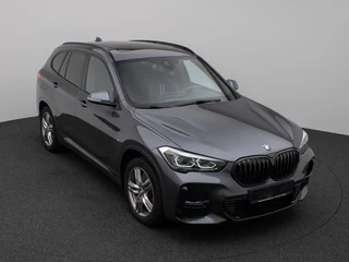 BMW X1 xDrive25e M-SPORT ** ADAPT. LED, ADAPT. CRUISE, NAVI+, PANORAMA, VERW. STUUR, 18-inch LMV ** 1e EIG - UNFALLFREI ** ** INFORMEER OOK NAAR ONZE AANTREKKELIJKE FINANCIAL-LEASE TARIEVEN **