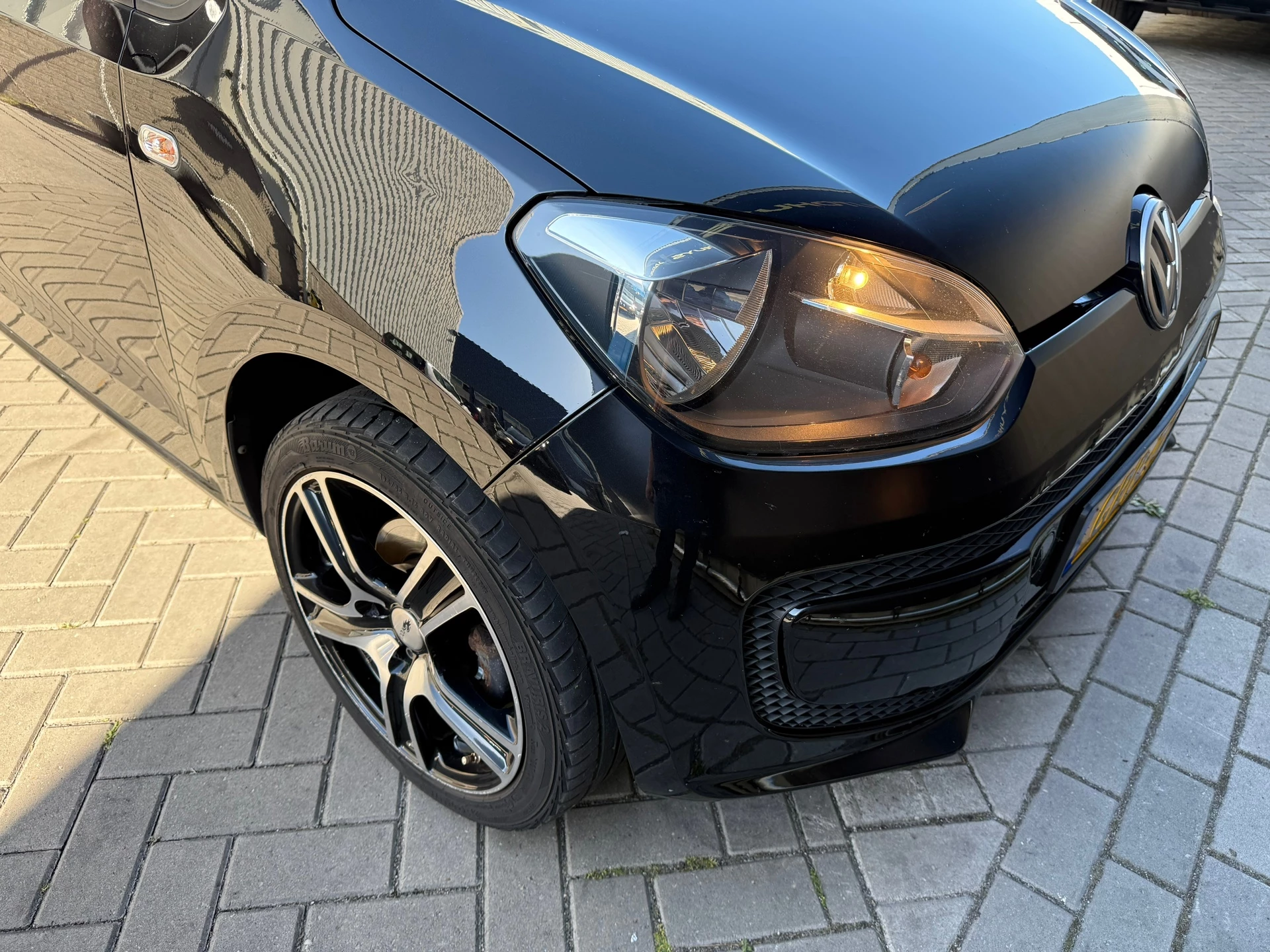 Hoofdafbeelding Volkswagen up!