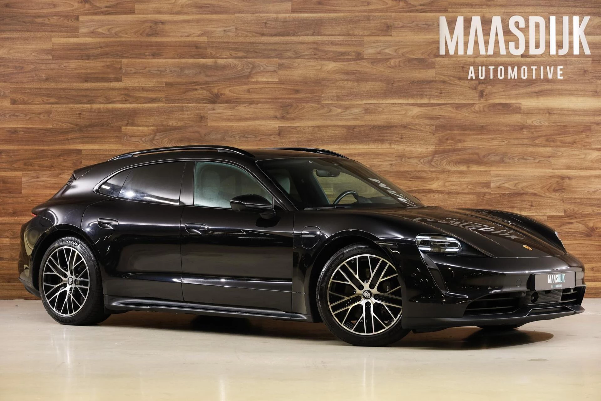 Hoofdafbeelding Porsche Taycan