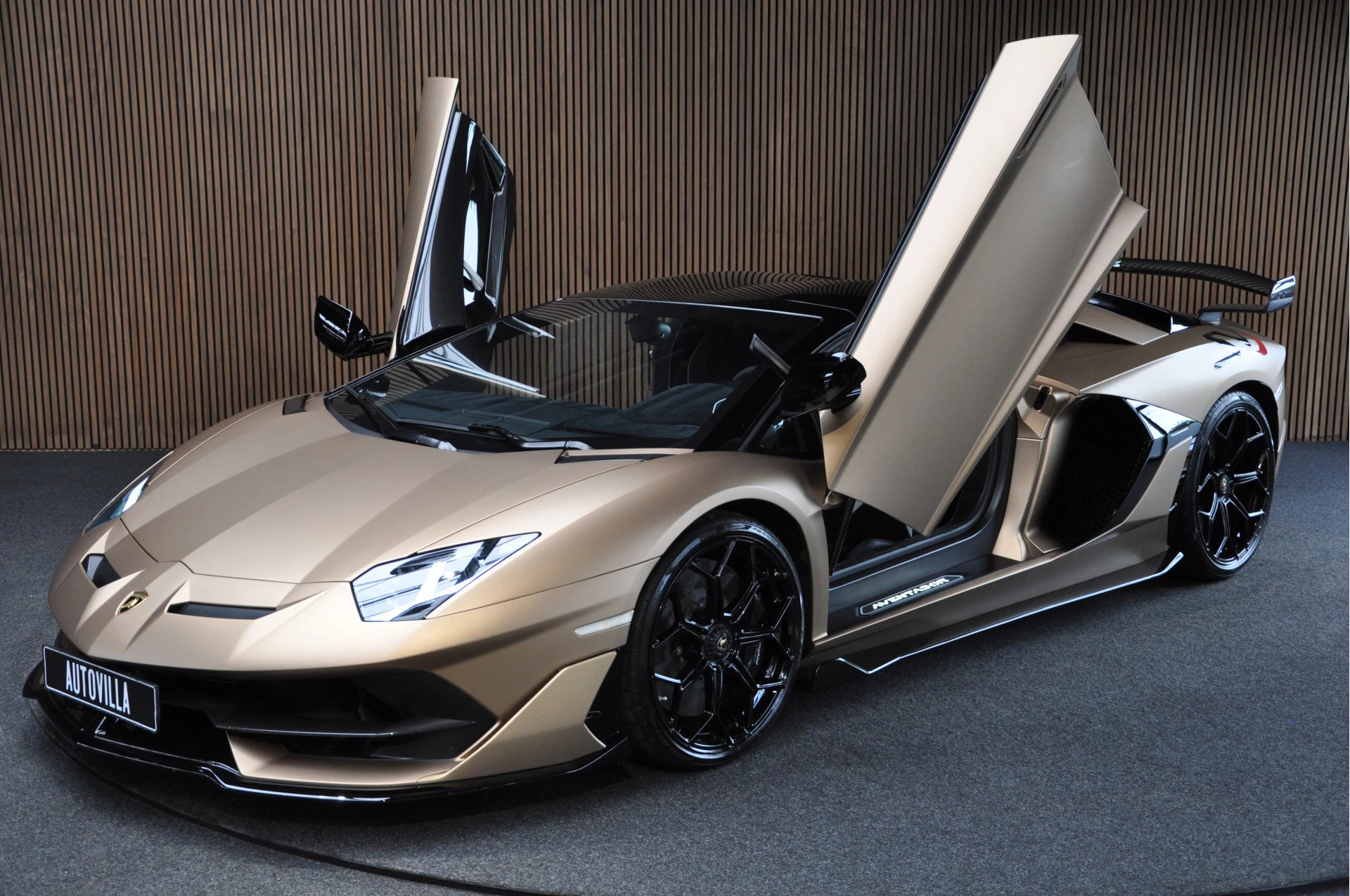 Hoofdafbeelding Lamborghini Aventador