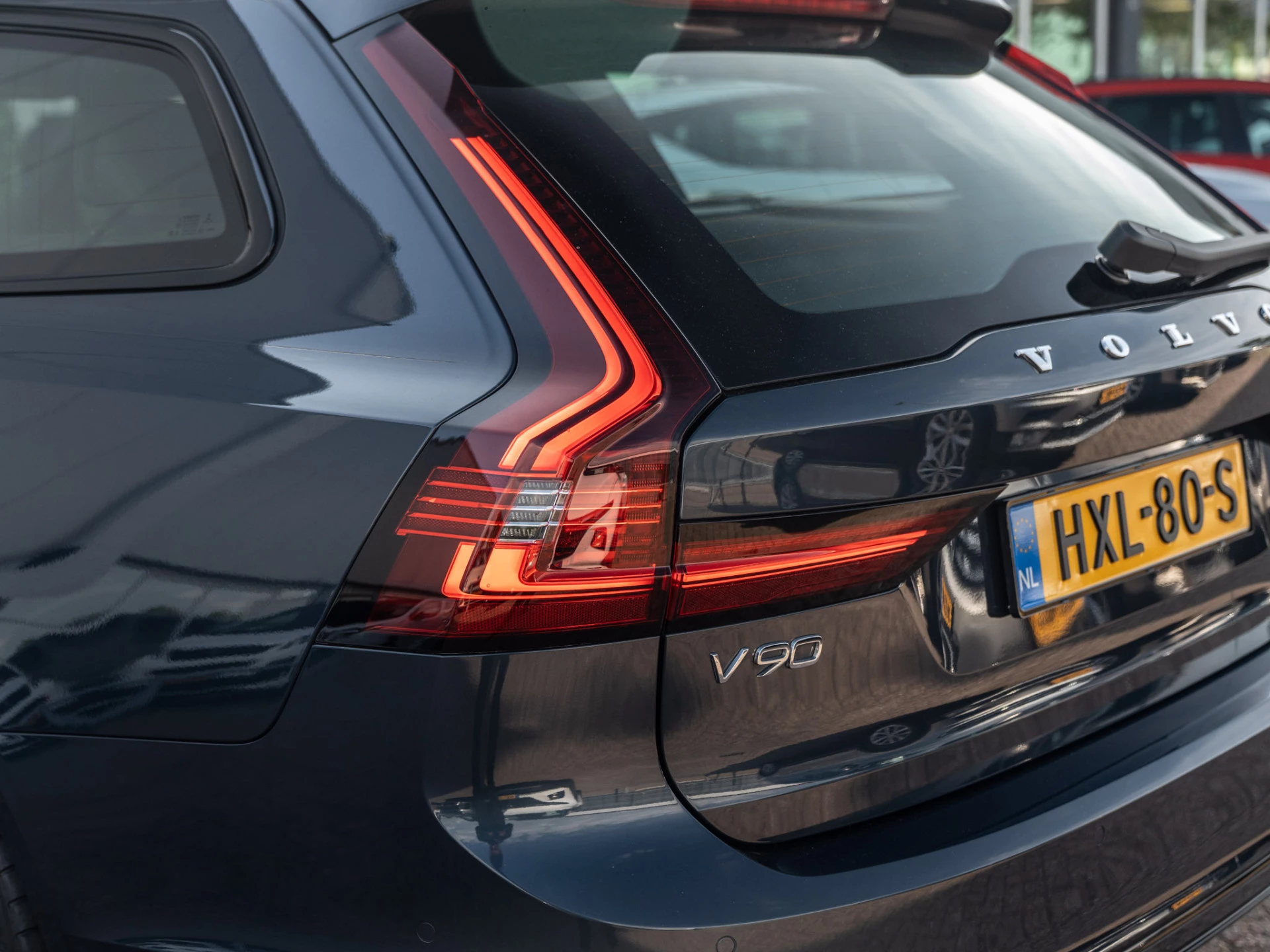 Hoofdafbeelding Volvo V90