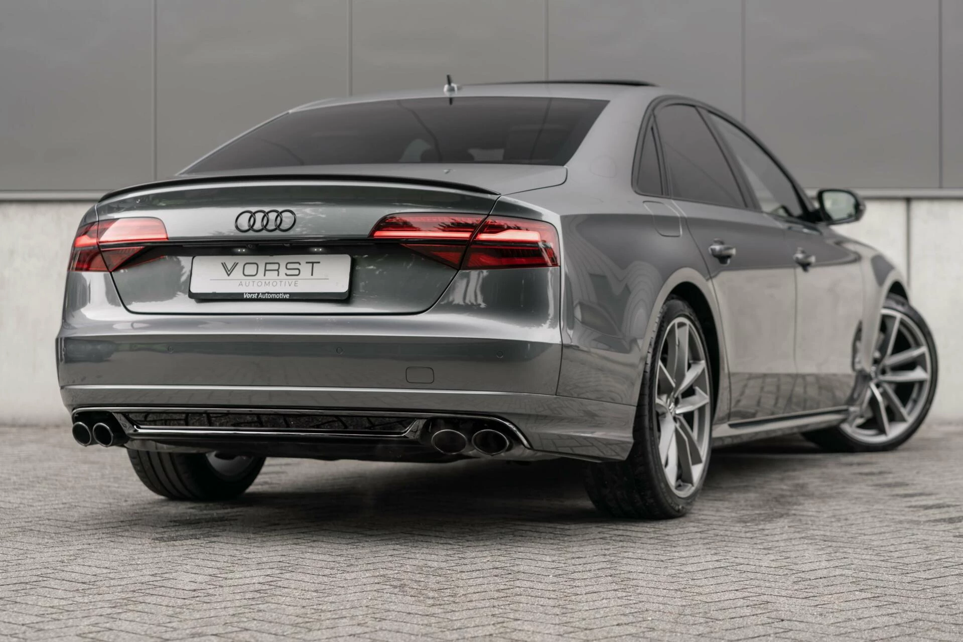 Hoofdafbeelding Audi S8