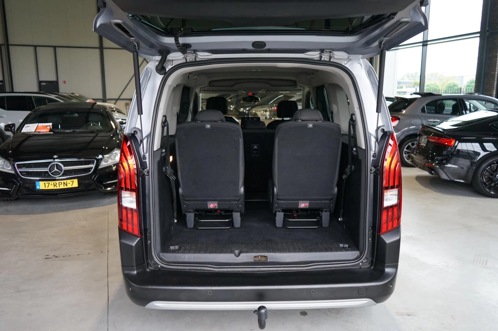Hoofdafbeelding Peugeot Rifter