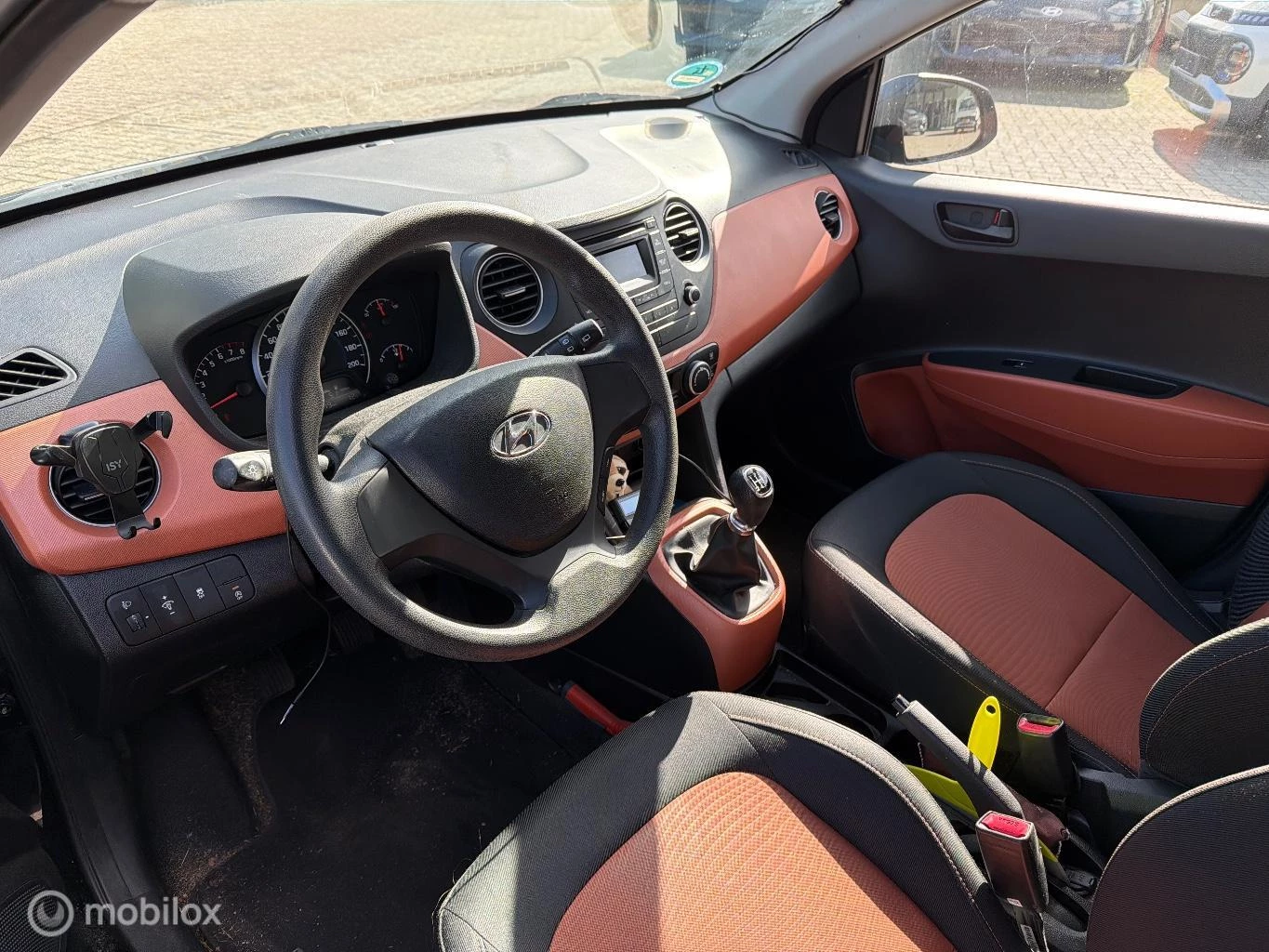 Hoofdafbeelding Hyundai i10