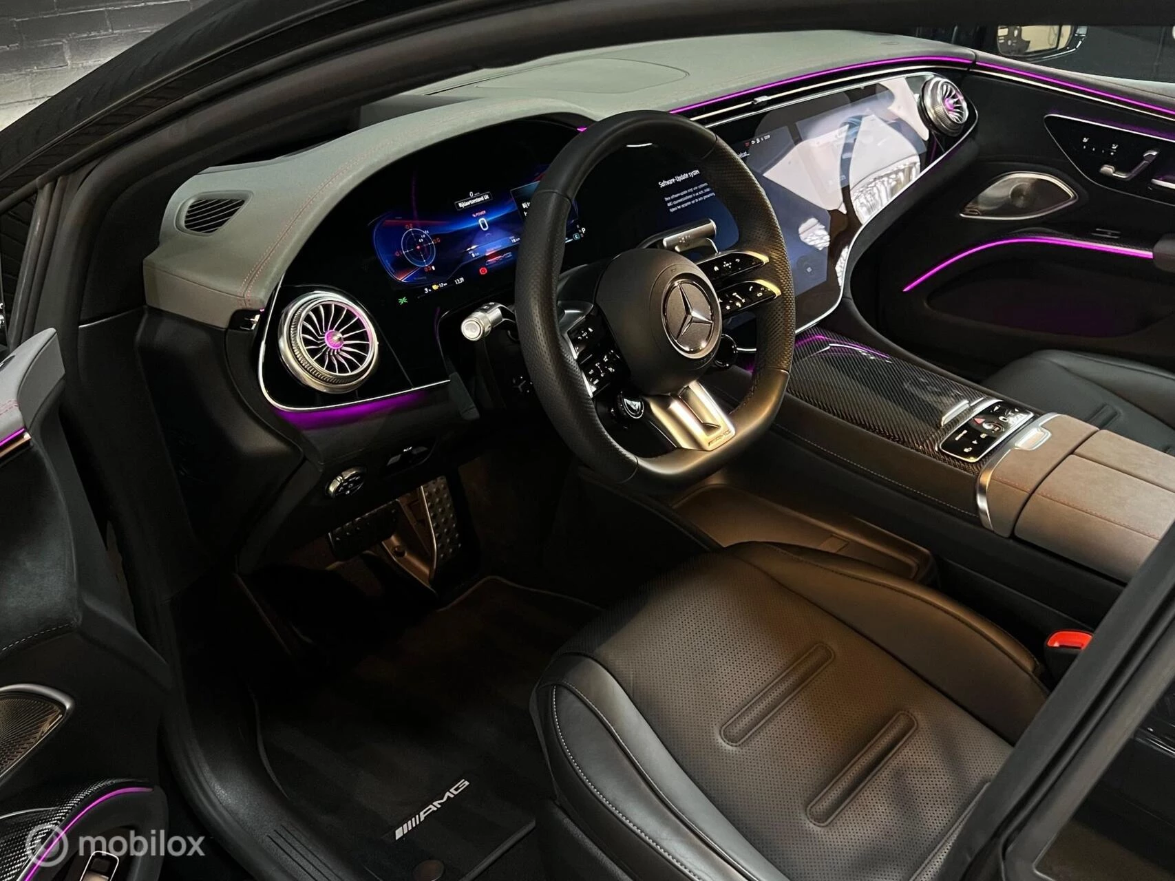 Hoofdafbeelding Mercedes-Benz EQS