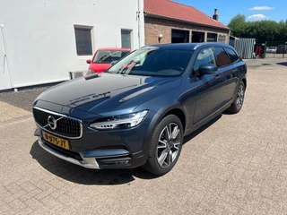 Hoofdafbeelding Volvo V90 Volvo V90 Cross Country T5 AWD Pro Pilot Assist Stuurverwarming Camera