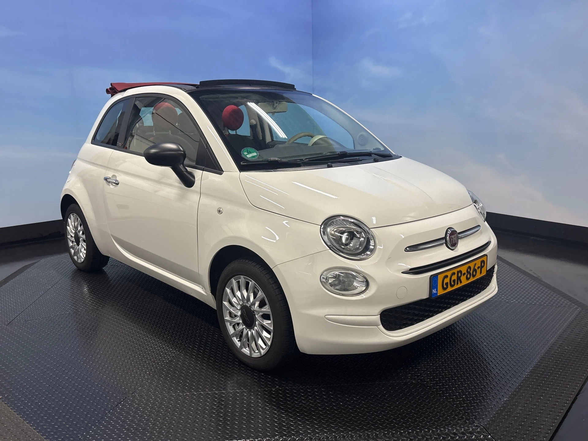 Hoofdafbeelding Fiat 500C