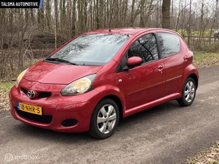 Toyota Aygo 1.0-12V Aspiration Red | Airco | 5DRS | Cv | Lm