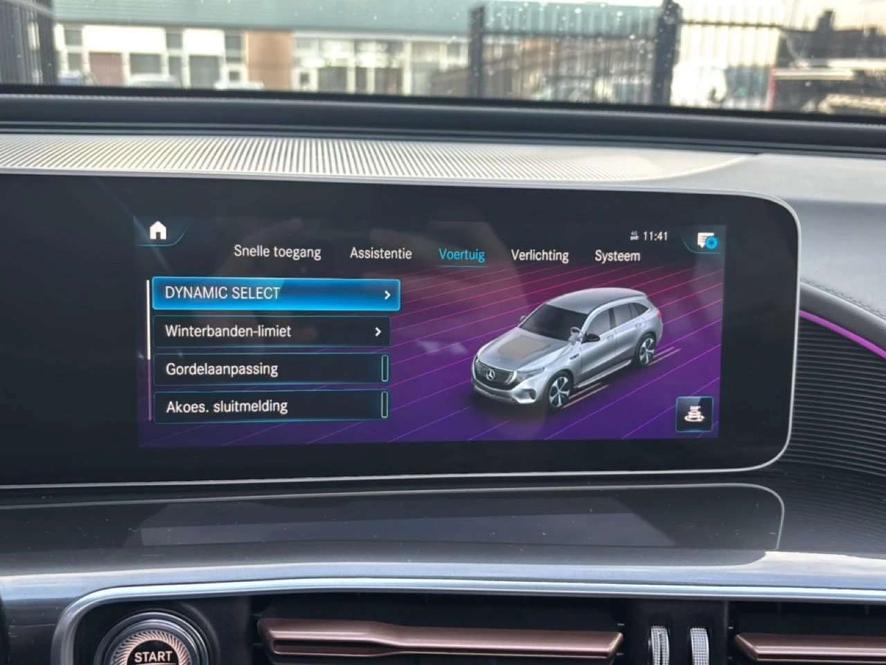 Hoofdafbeelding Mercedes-Benz EQC