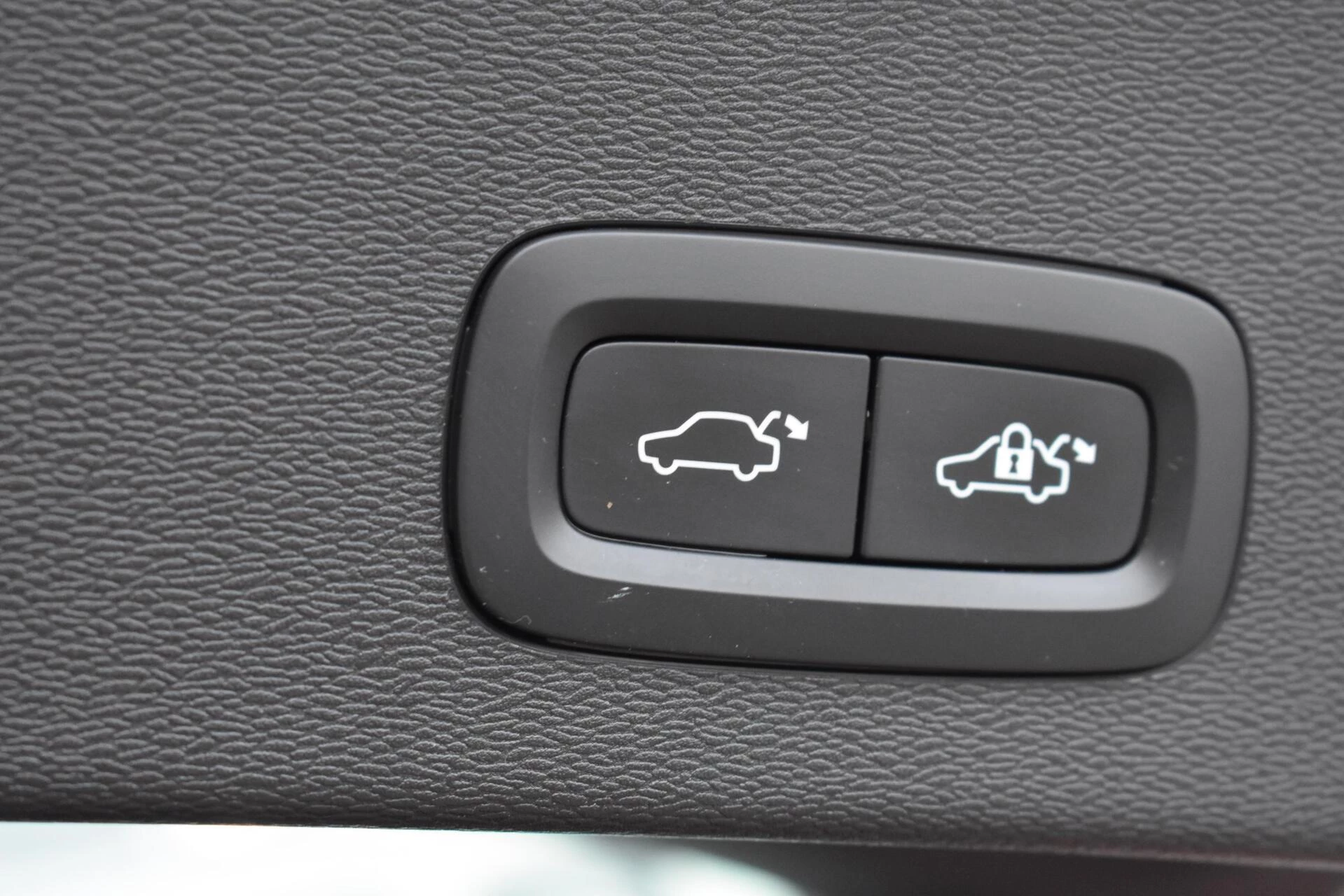 Hoofdafbeelding Volvo C40