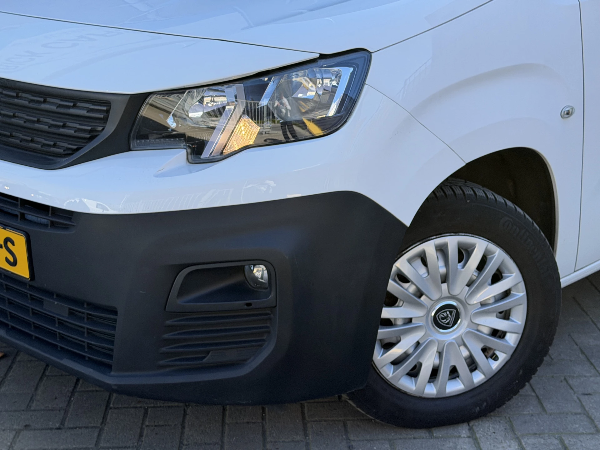 Hoofdafbeelding Peugeot Partner