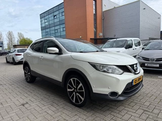 Nissan Qashqai 1.2 Tekna + | Pano | Navi | Stoelverwarming