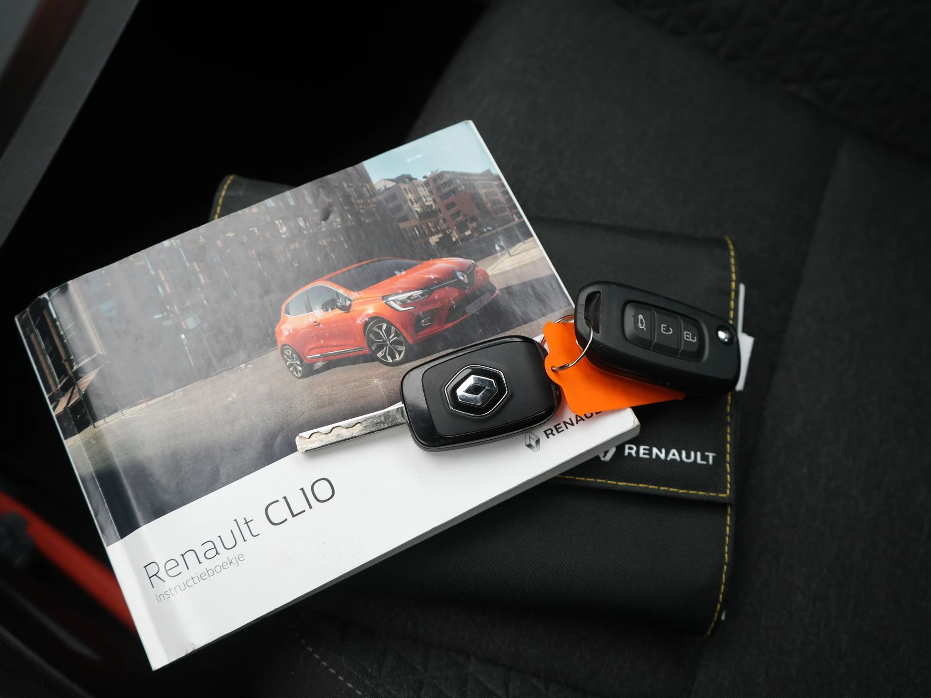Hoofdafbeelding Renault Clio