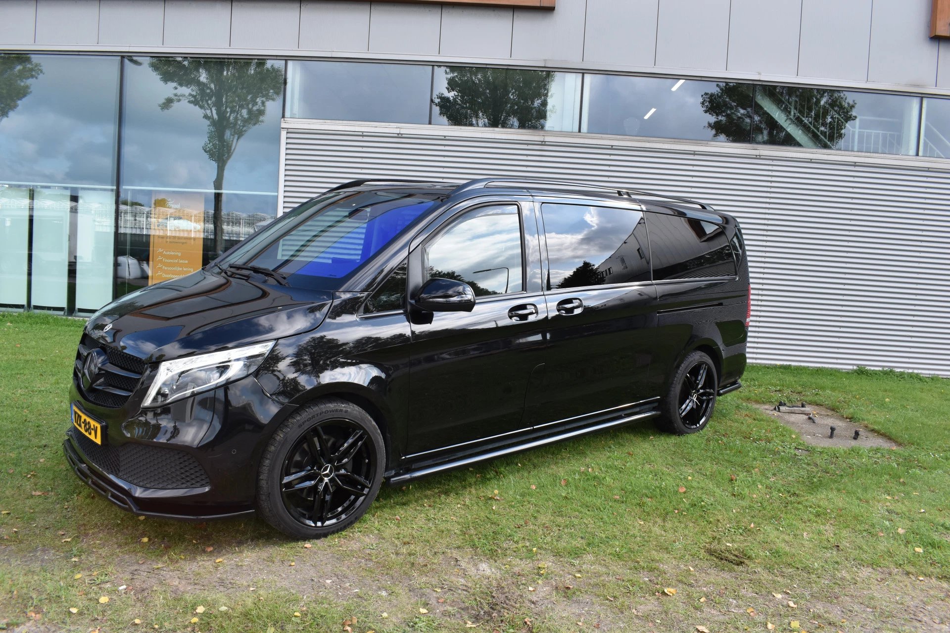 Hoofdafbeelding Mercedes-Benz V-Klasse