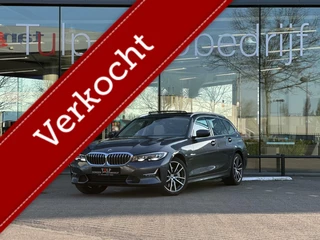 BMW 3-serie Touring 330e Panoramadak Dealer Onderhouden