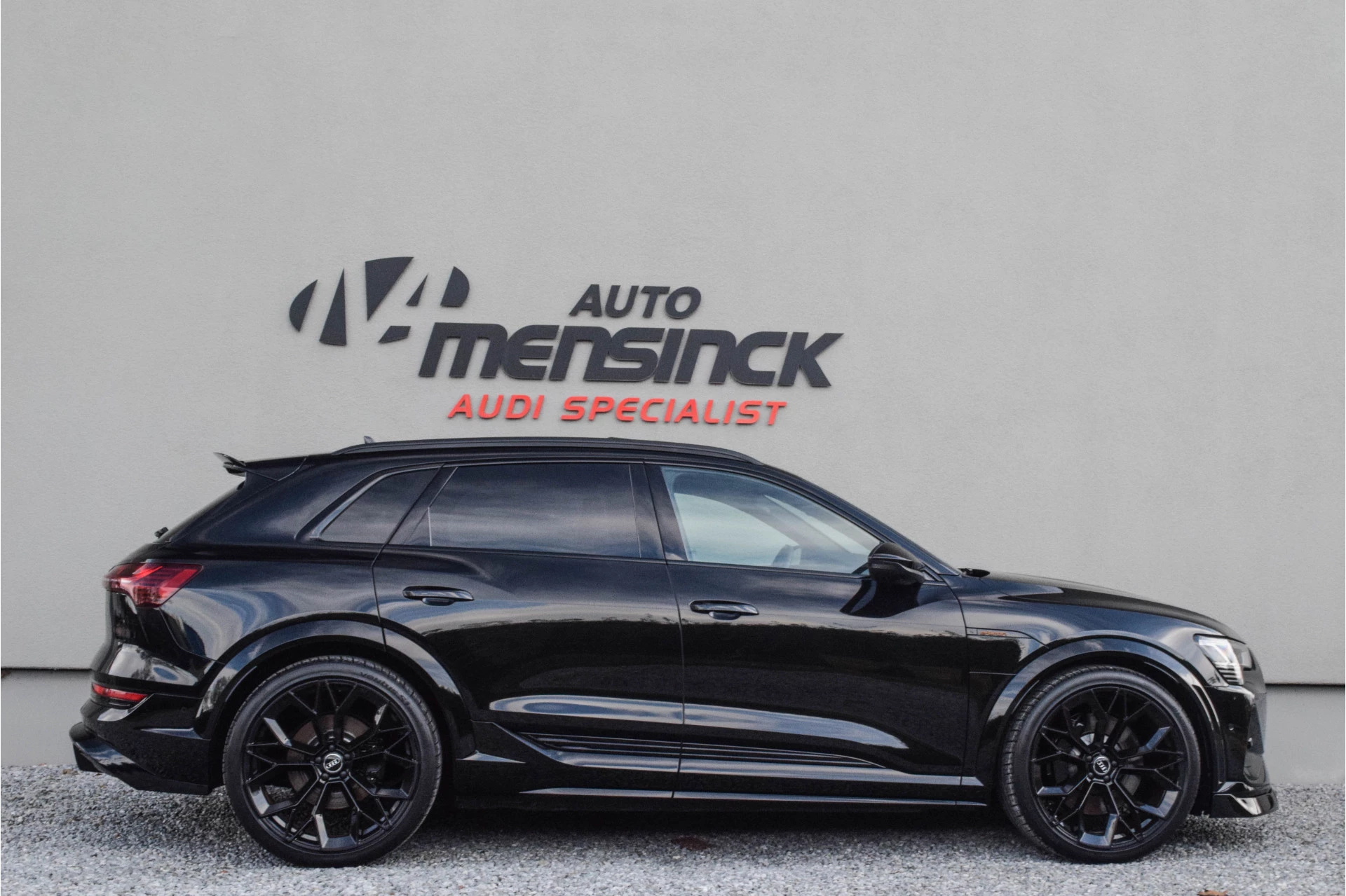 Hoofdafbeelding Audi e-tron