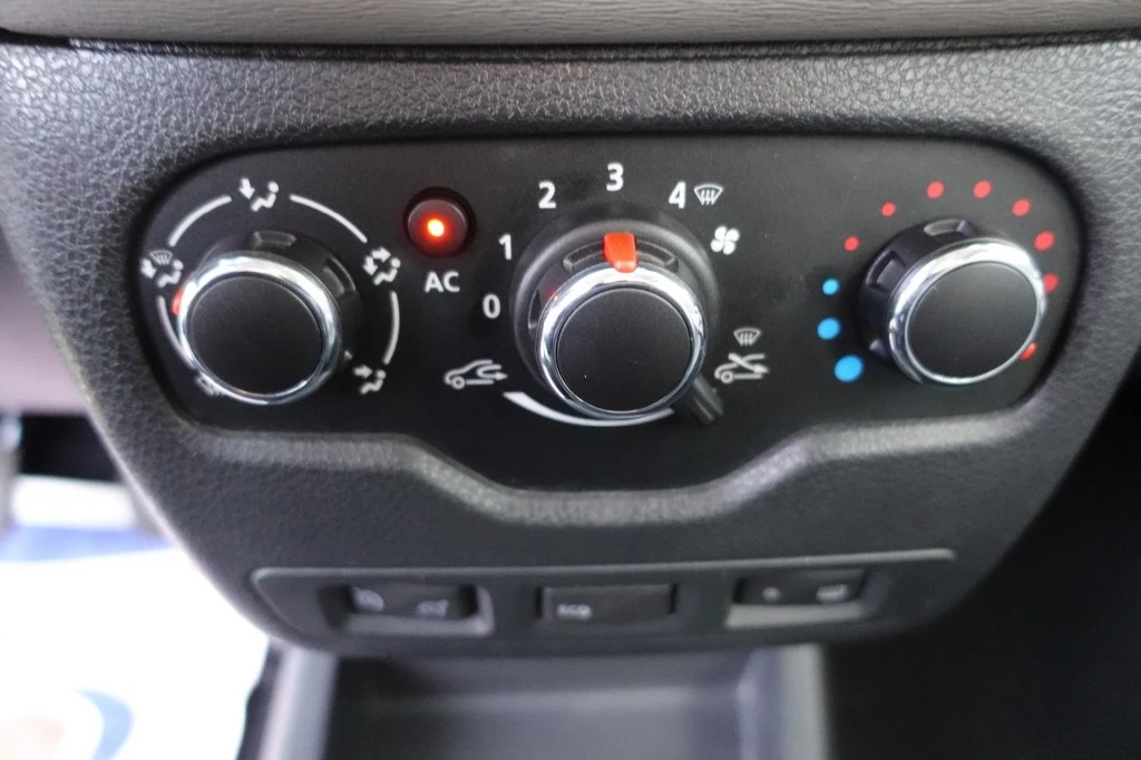 Hoofdafbeelding Dacia Lodgy