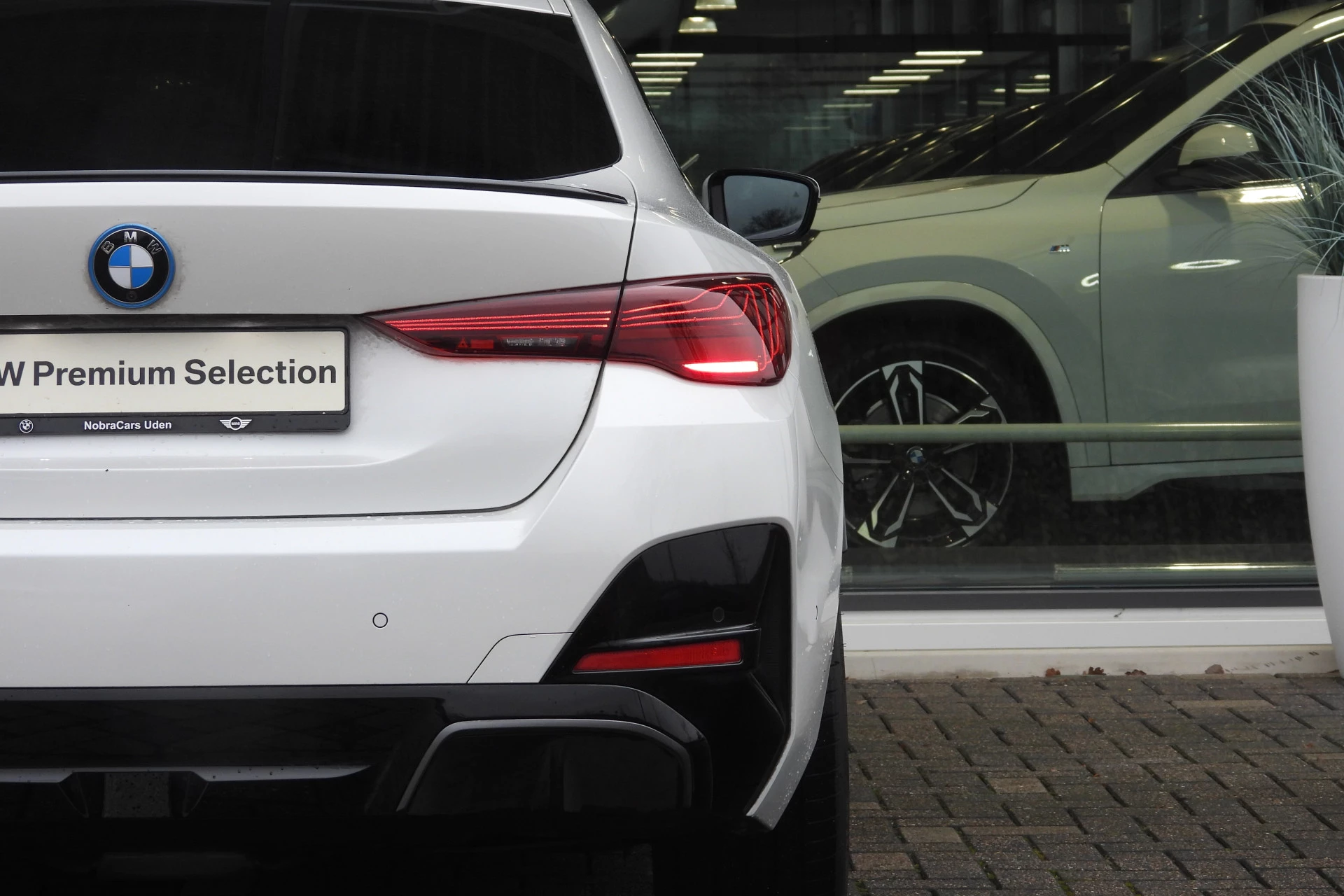 Hoofdafbeelding BMW i4