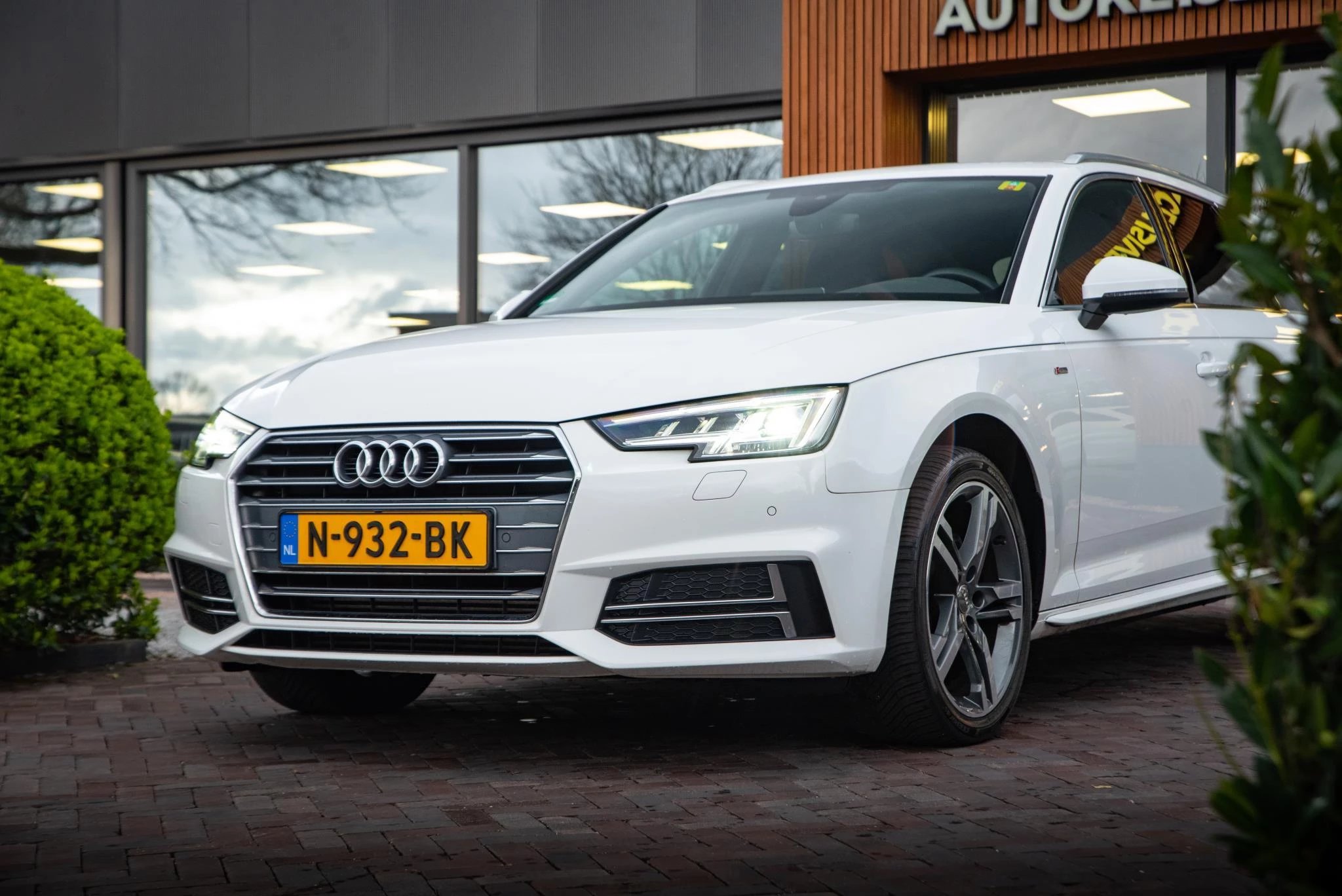 Hoofdafbeelding Audi A4