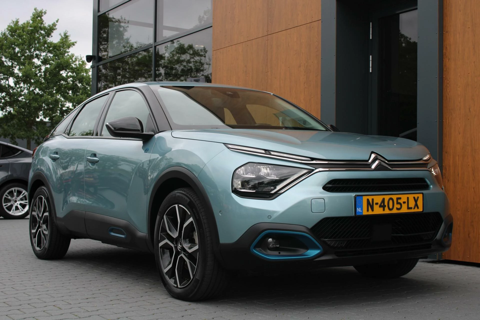 Hoofdafbeelding Citroën ë-C4
