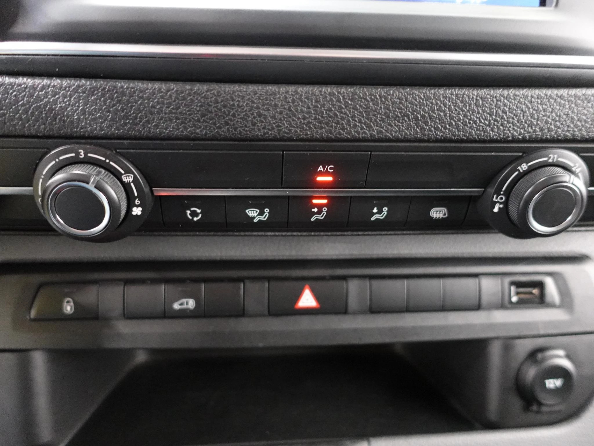 Hoofdafbeelding Opel Vivaro-e