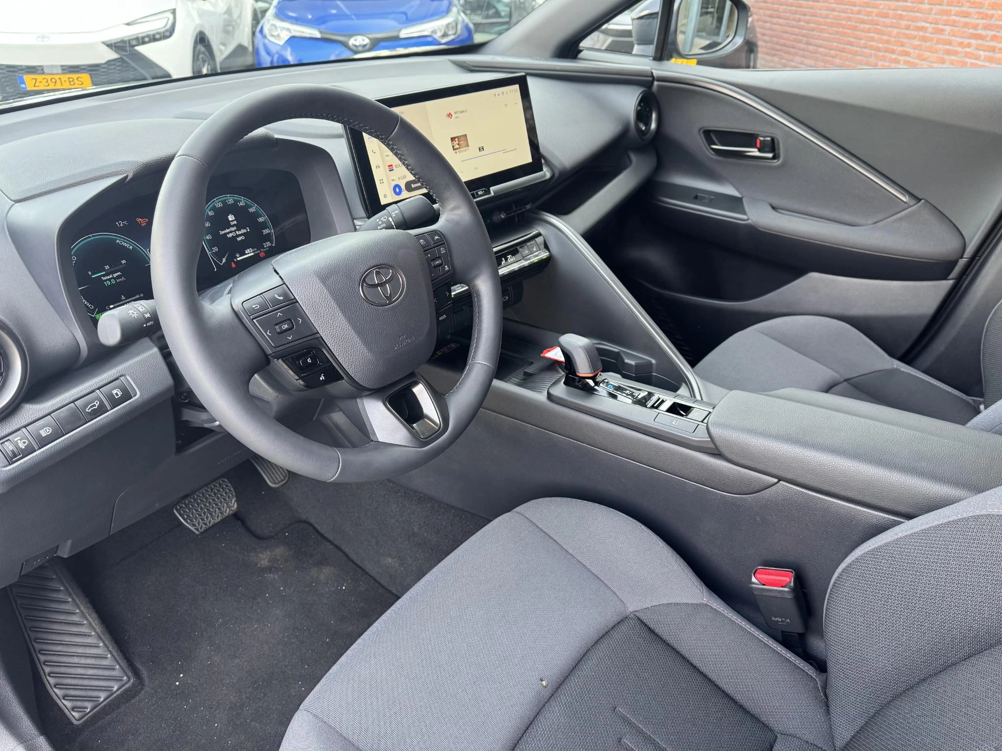 Hoofdafbeelding Toyota C-HR