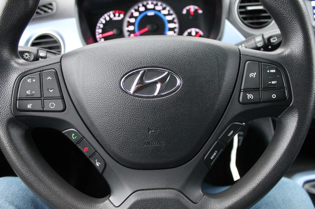 Hoofdafbeelding Hyundai i10