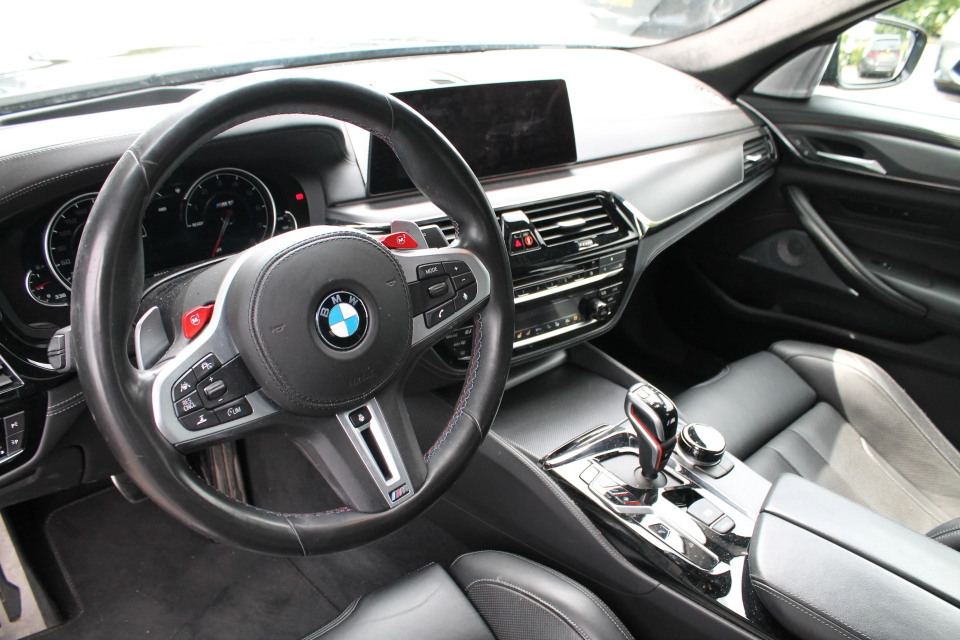 Hoofdafbeelding BMW M5
