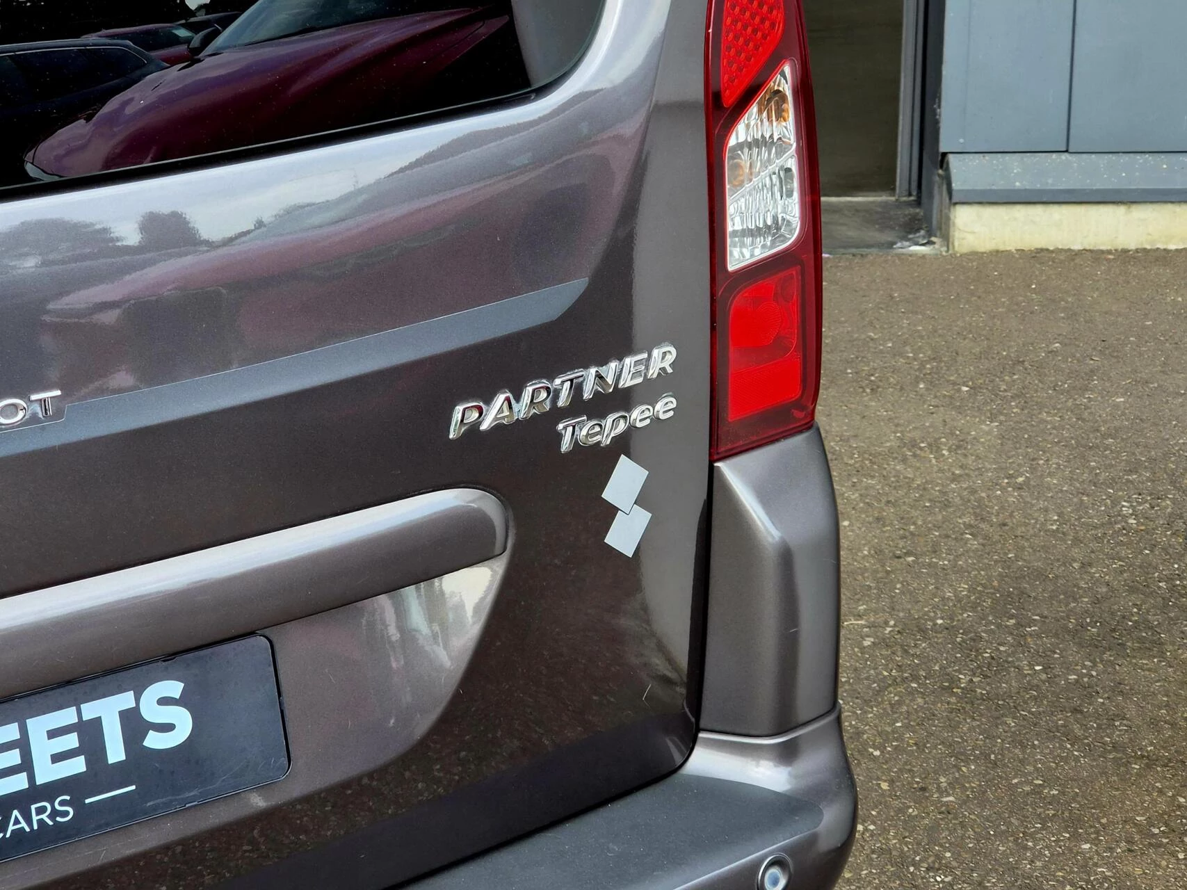 Hoofdafbeelding Peugeot Partner