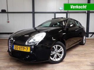 Alfa Romeo Giulietta 1.4 T - panoramadak - ecc - 6 bak - complete historie