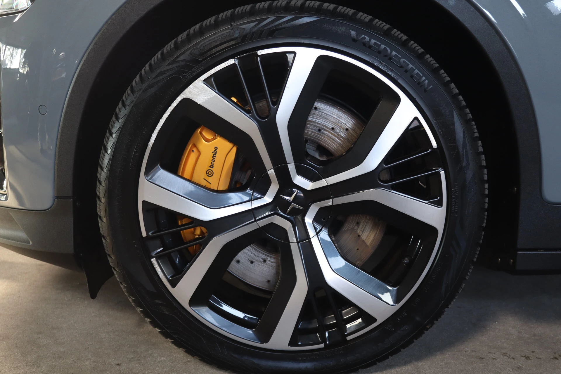 Hoofdafbeelding Polestar 2