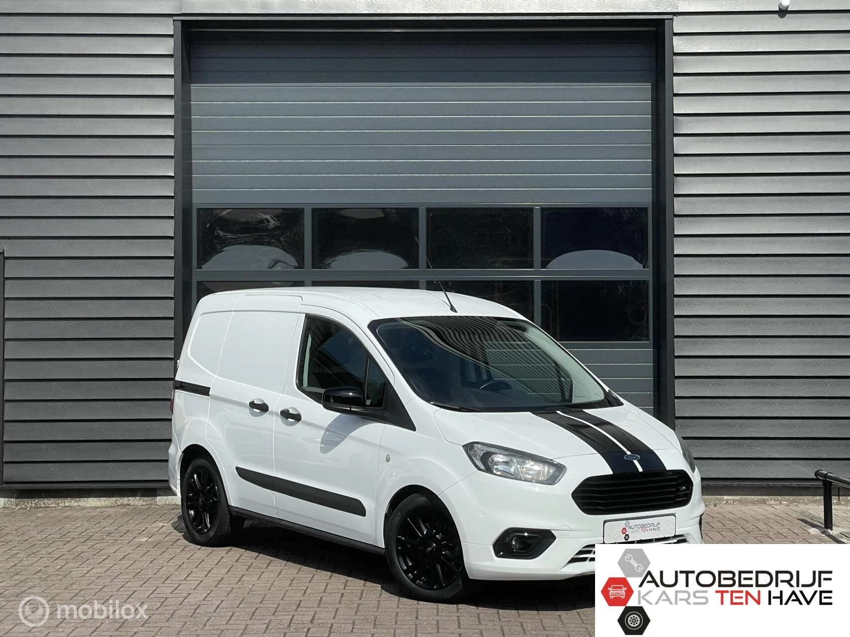 Hoofdafbeelding Ford Transit Courier