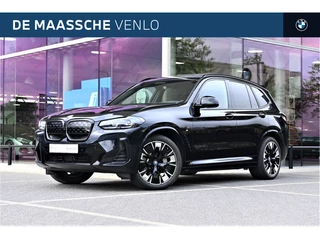 BMW iX3 High Executive M Sport / Panoramadak / Trekhaak / Sportstoelen / M Adaptief onderstel / Adaptieve LED / Parking Assistant Plus / Gesture Control / Comfort Access