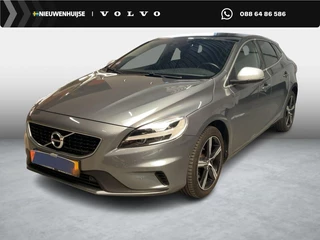 Volvo V40 2.0 T4 Business Sport | Trekhaak | Standkachel | Panoramadak | Keyless entry/start | DAB | Stoelverwarming | Parkeercamera | Volvo on Call | High Performance Audio |