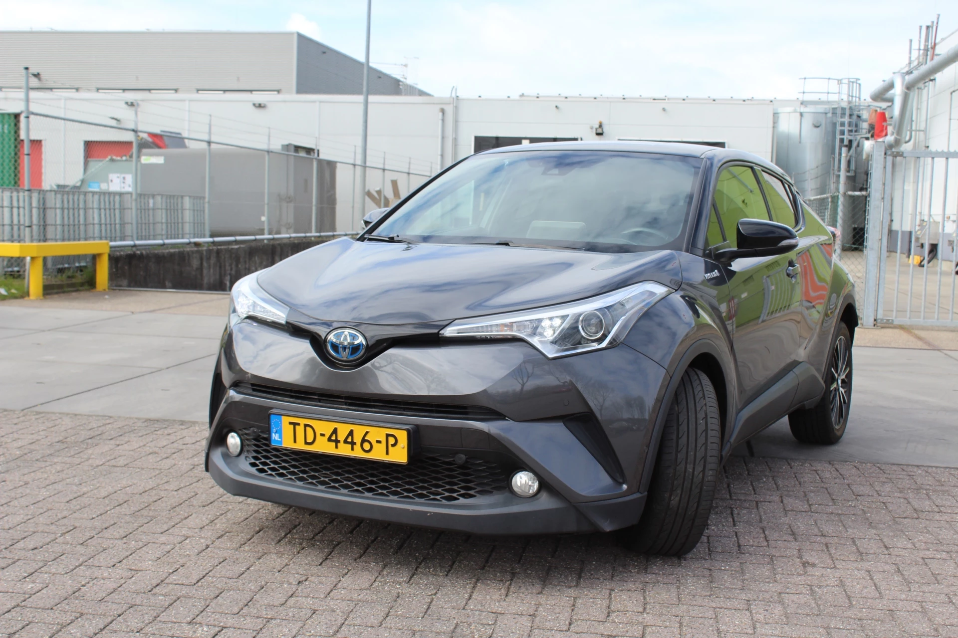 Hoofdafbeelding Toyota C-HR