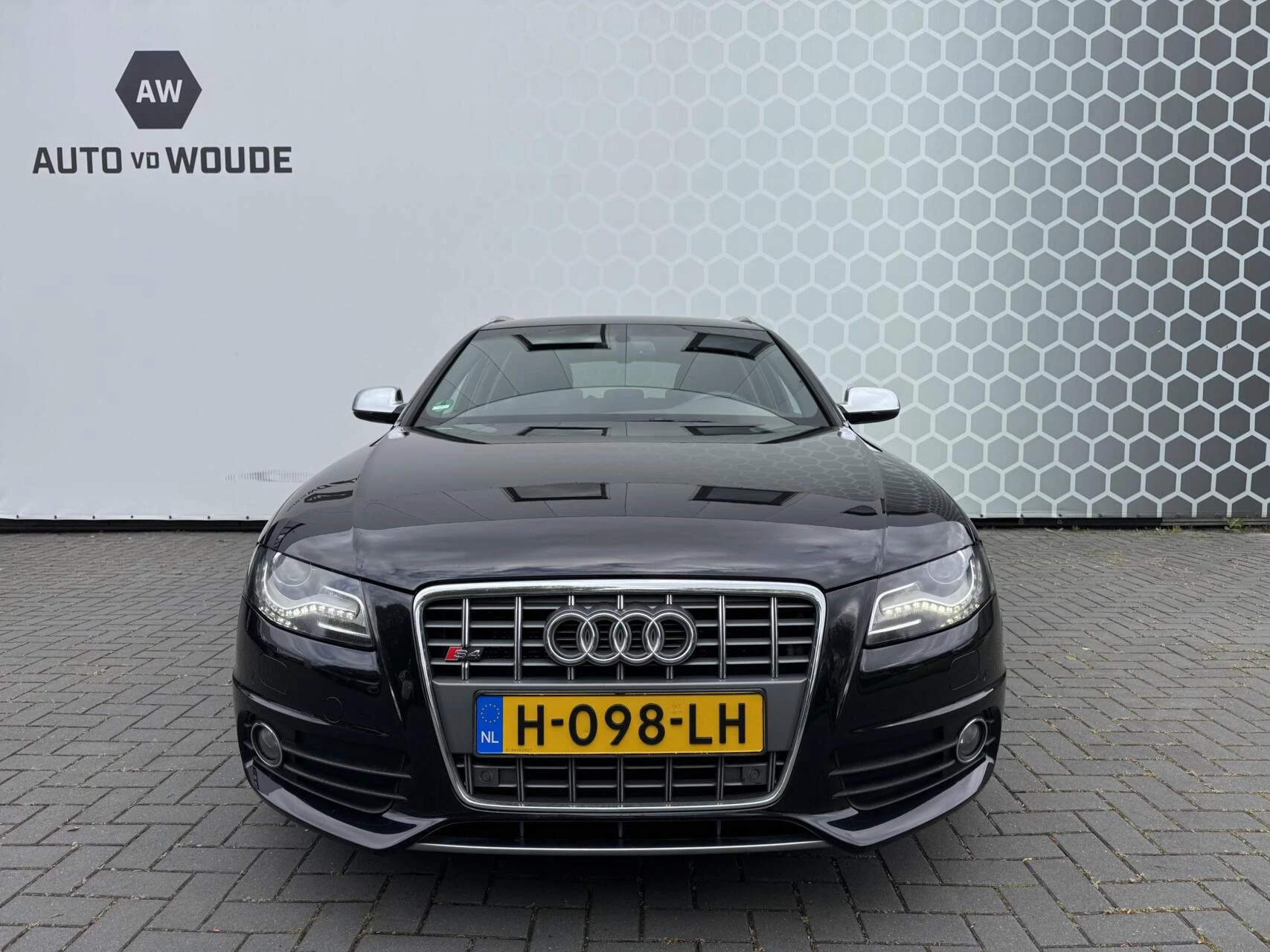 Hoofdafbeelding Audi S4